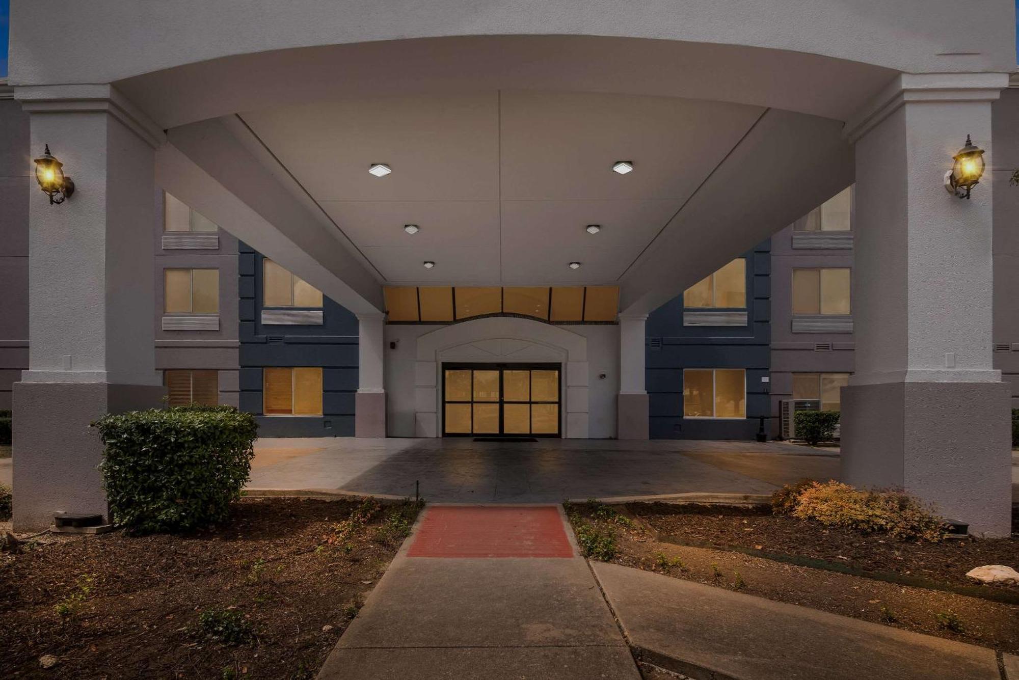 Comfort Suites Austin Airport Exteriér fotografie