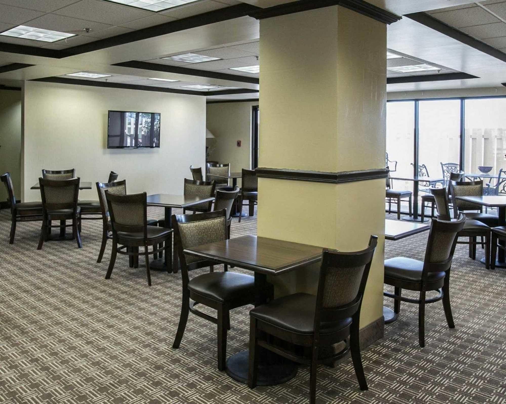 Comfort Suites Austin Airport Exteriér fotografie